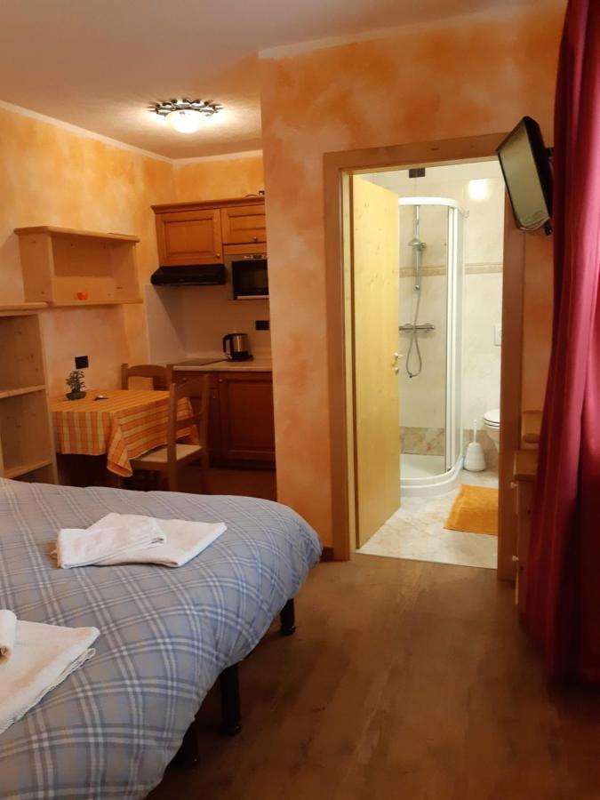 Casa Anita Aparthotel ลีวินโญ ภายนอก รูปภาพ