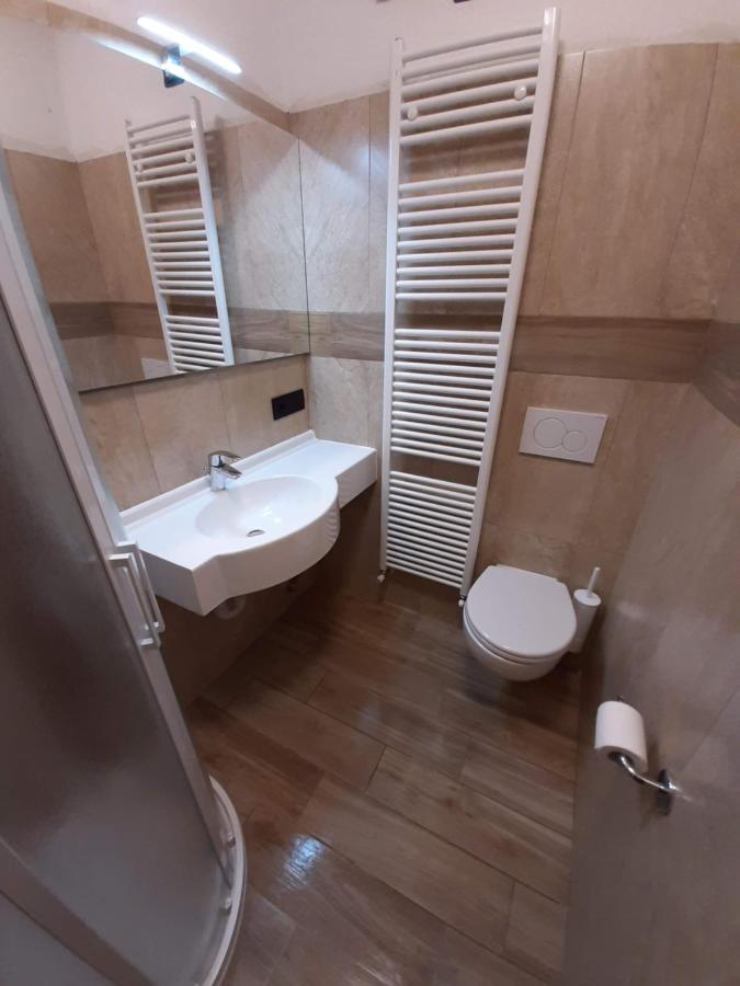 Casa Anita Aparthotel ลีวินโญ ภายนอก รูปภาพ