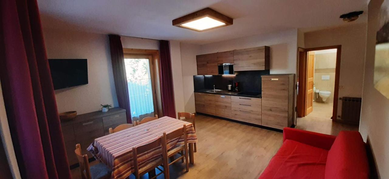 Casa Anita Aparthotel ลีวินโญ ภายนอก รูปภาพ
