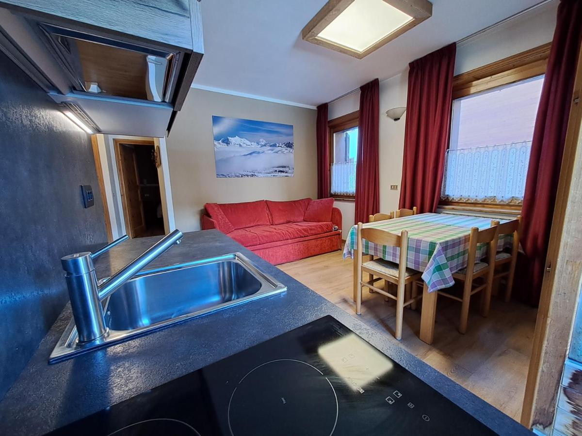 Casa Anita Aparthotel ลีวินโญ ภายนอก รูปภาพ